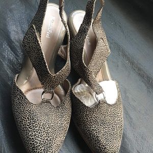 Beautifeel Animal Print Heels Sz 37